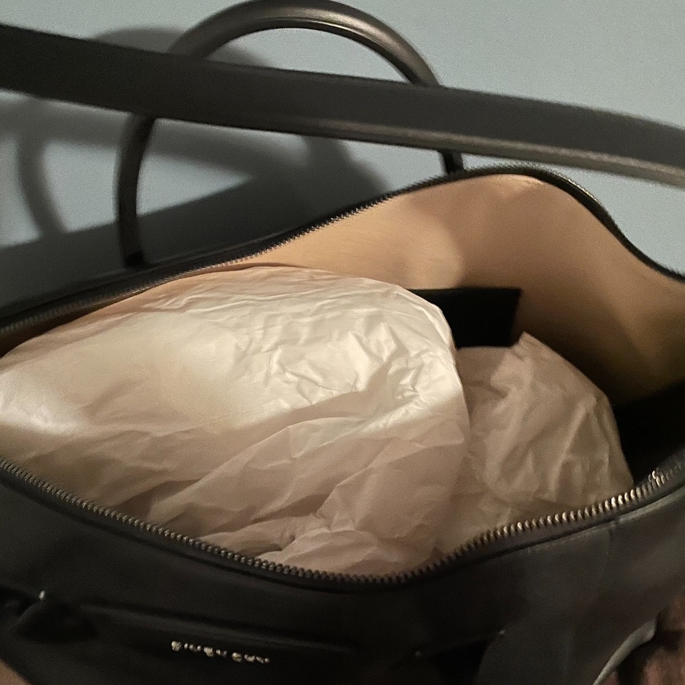 GET IT! LARGE ANTIGONA SOFT BAG IN SMOOTH LEATHER - Picture 7 of 8